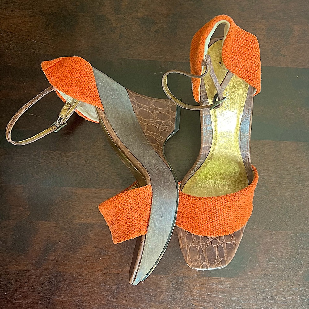 Nine West Vintage Orange 5 inch Faux Wood Wedge Platform Sandals Ankle Strap